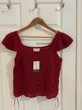 NWT Universal Thread Crochet Tank L
